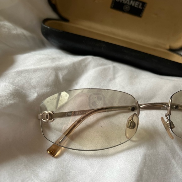 CHANEL Gold and Brown Sunglasses - Picture 3 of 5